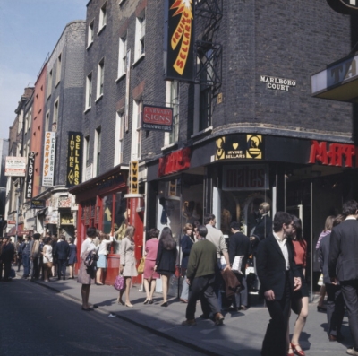 25 Carnaby Street 1968.jpg. Click on the picture to enlarge